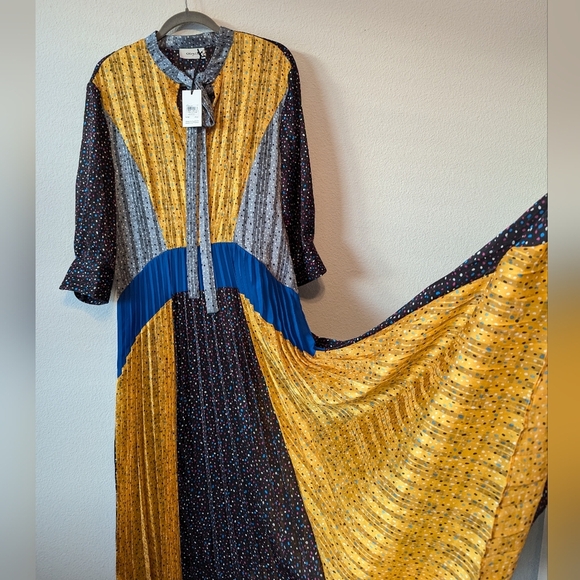 COACH Pleated Tie Dress Style No. 2075 Colorblock Midi Dress - Pockets, Neck Tie - Picture 6 of 6